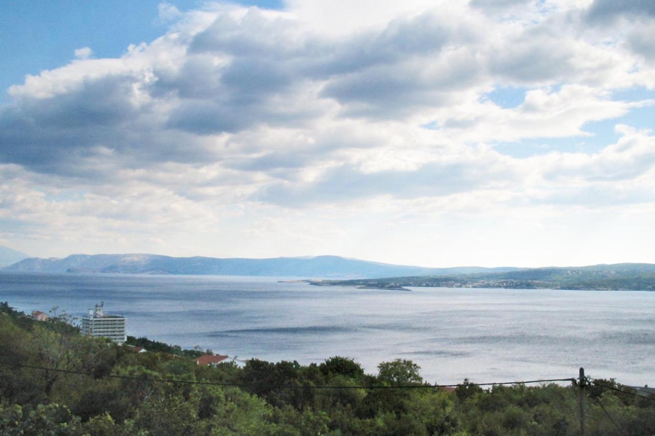 Apartments With A Parking Space Dramalj, Crikvenica - 5576 Экстерьер фото