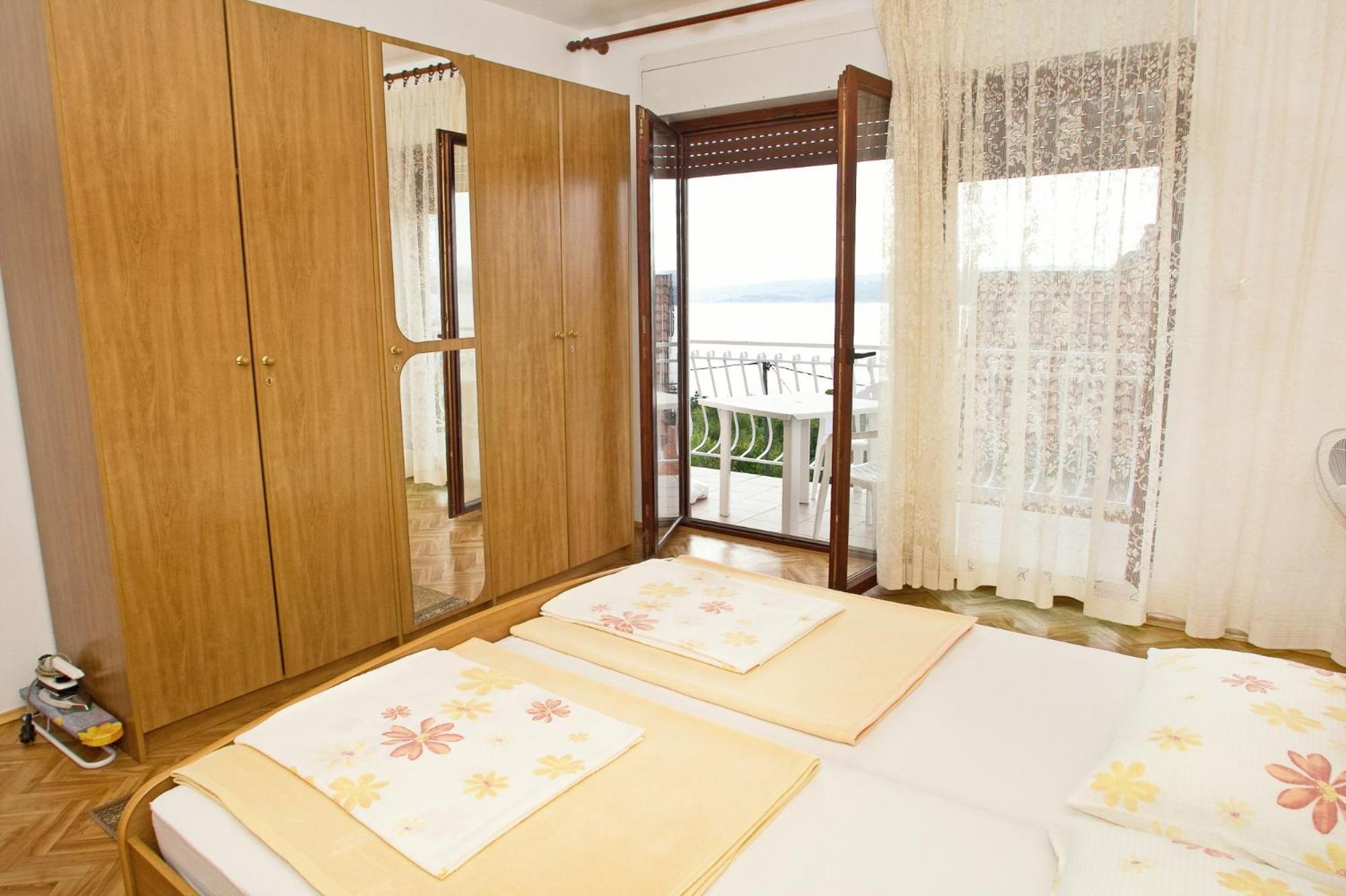 Apartments With A Parking Space Dramalj, Crikvenica - 5576 Номер фото